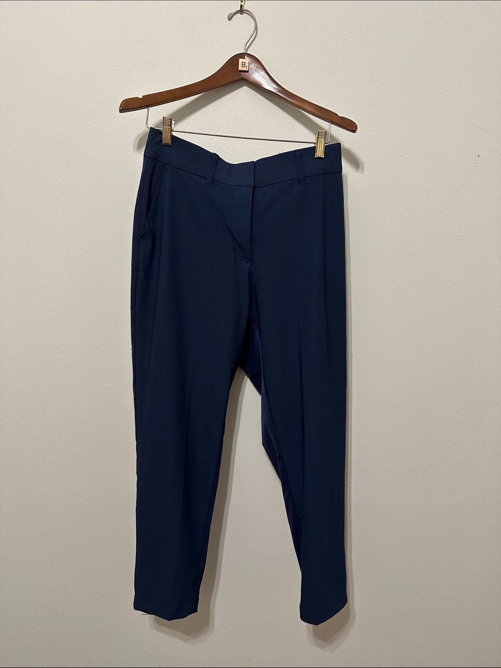 nike standard fit pants navy blue size medium - NWT